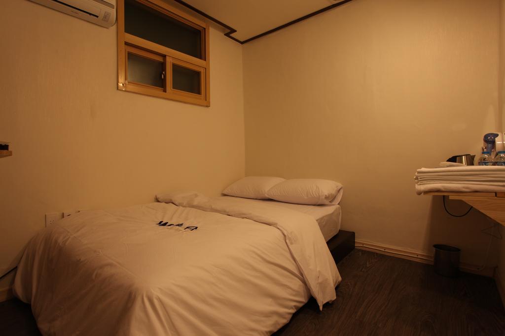 W Mini Hotel Dongdaemoon Soul Exteriér fotografie