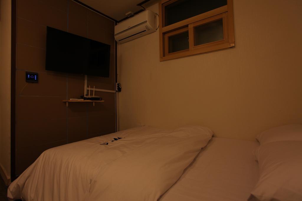 W Mini Hotel Dongdaemoon Soul Exteriér fotografie