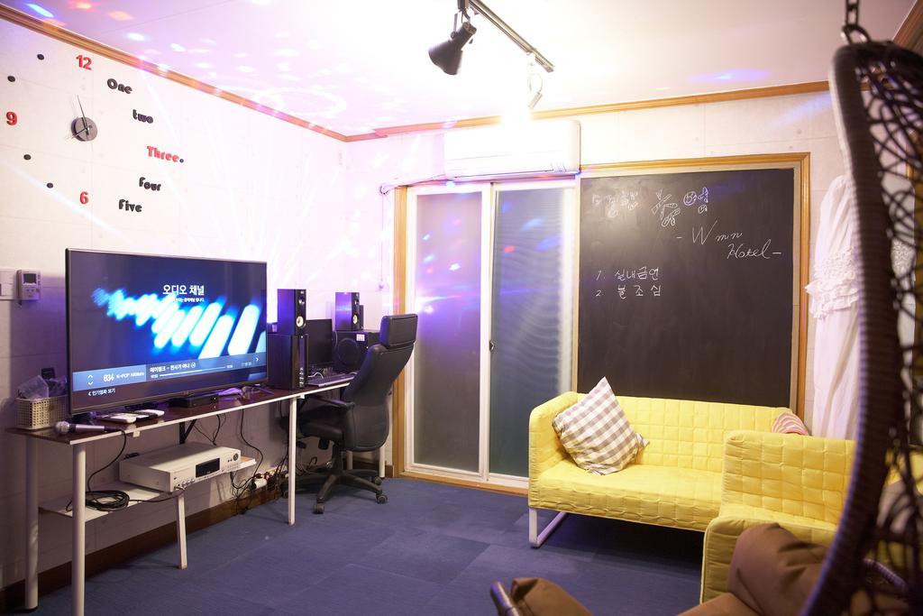 W Mini Hotel Dongdaemoon Soul Exteriér fotografie